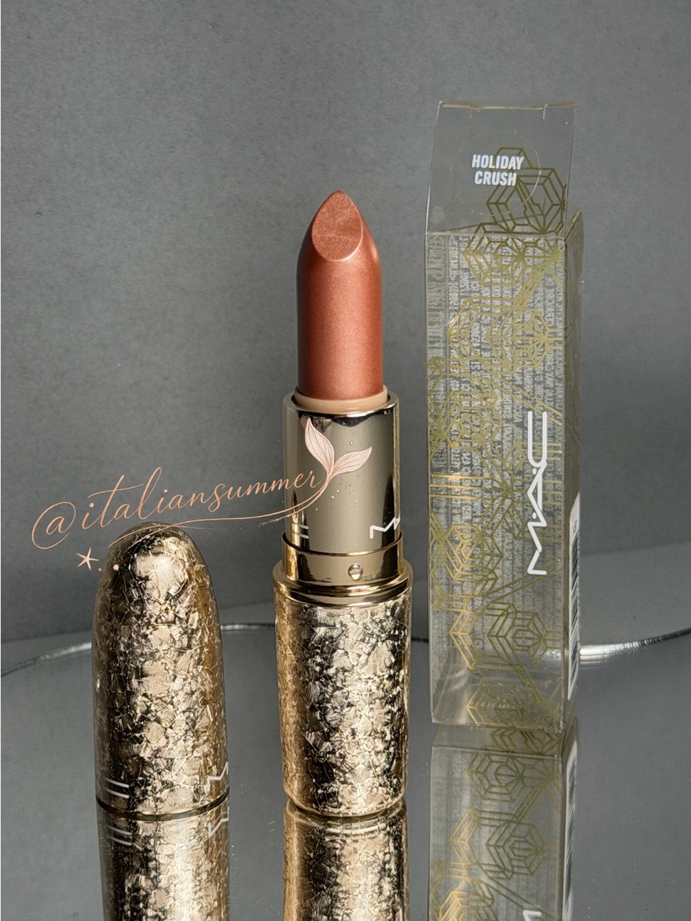 Mac Snow Ball Limited Edition Frost Lipstick Holiday Crush Rare BNIB